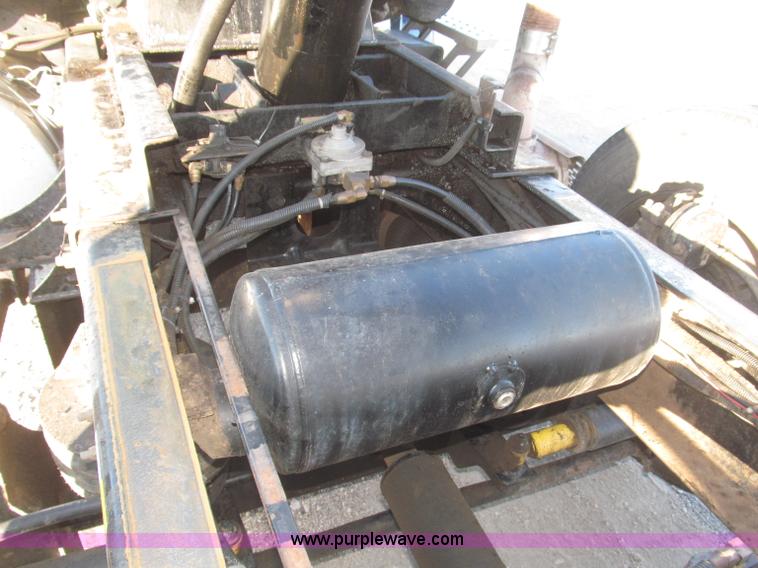 image for item B5322 2000 Sterling LT8500 tri axle dump truck