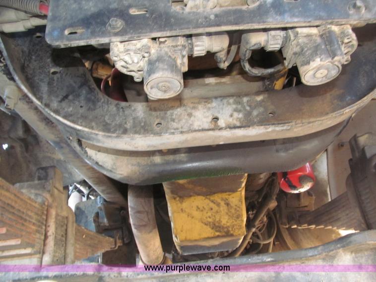 image for item B5322 2000 Sterling LT8500 tri axle dump truck