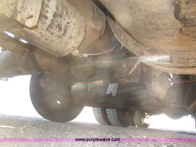 image for item B5322 2000 Sterling LT8500 tri axle dump truck