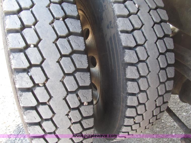 image for item B5322 2000 Sterling LT8500 tri axle dump truck