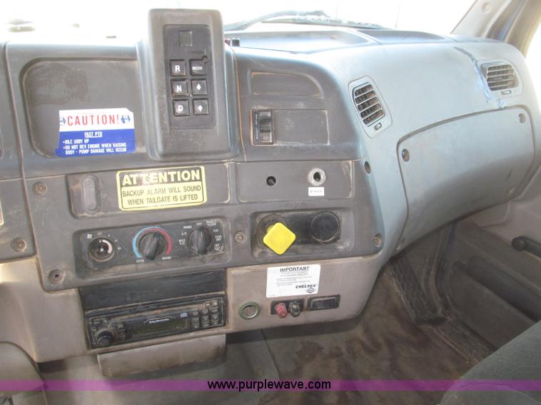 image for item B5323 2001 Sterling LT9501 tri axle dump truck