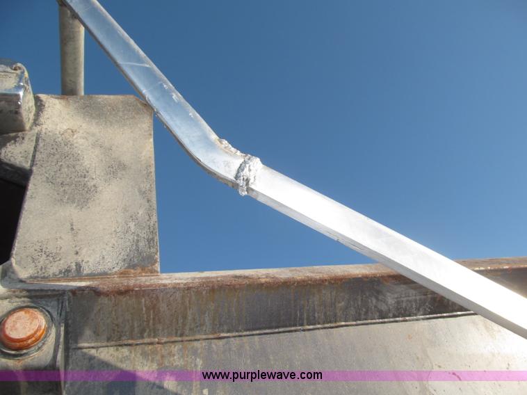 image for item B5323 2001 Sterling LT9501 tri axle dump truck