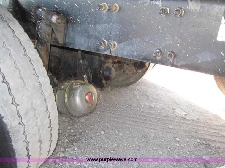 image for item B5323 2001 Sterling LT9501 tri axle dump truck