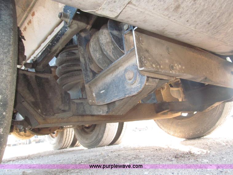 image for item B5323 2001 Sterling LT9501 tri axle dump truck