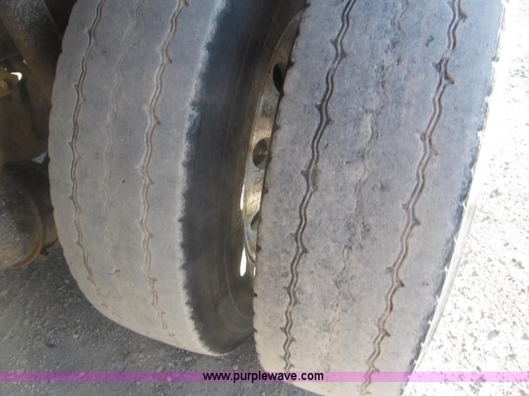 image for item B5323 2001 Sterling LT9501 tri axle dump truck