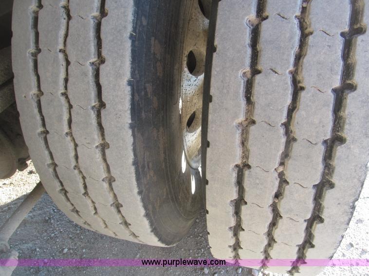 image for item B5323 2001 Sterling LT9501 tri axle dump truck