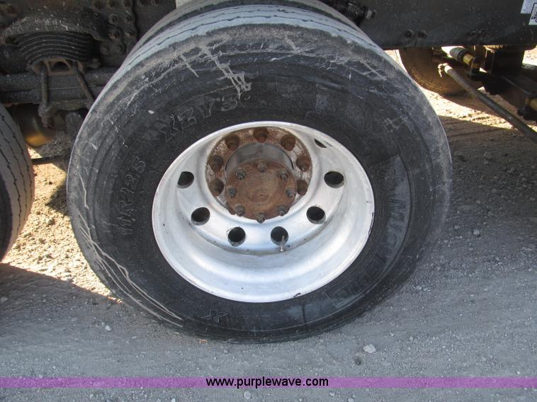 image for item B5323 2001 Sterling LT9501 tri axle dump truck