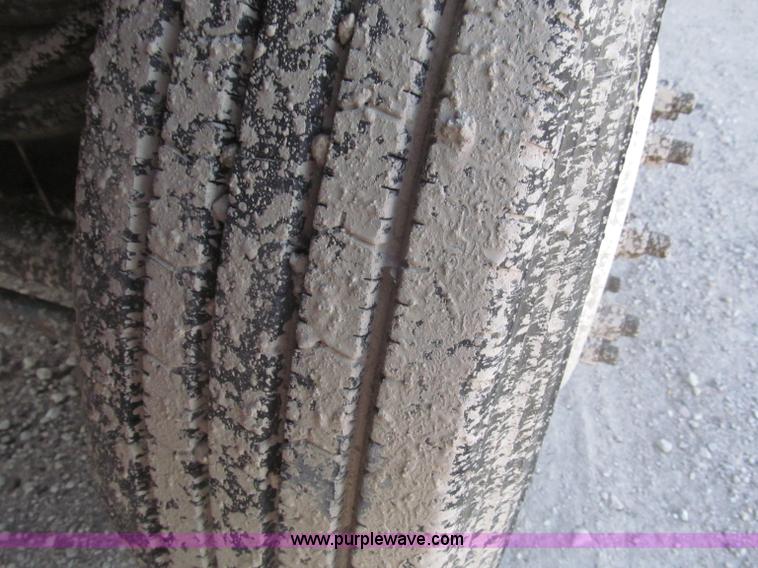 image for item B5323 2001 Sterling LT9501 tri axle dump truck