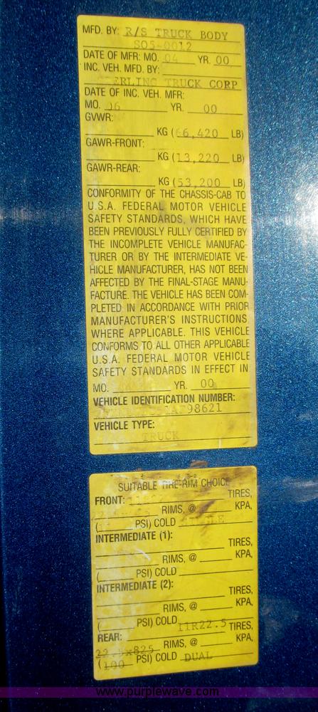 image for item B5323 2001 Sterling LT9501 tri axle dump truck