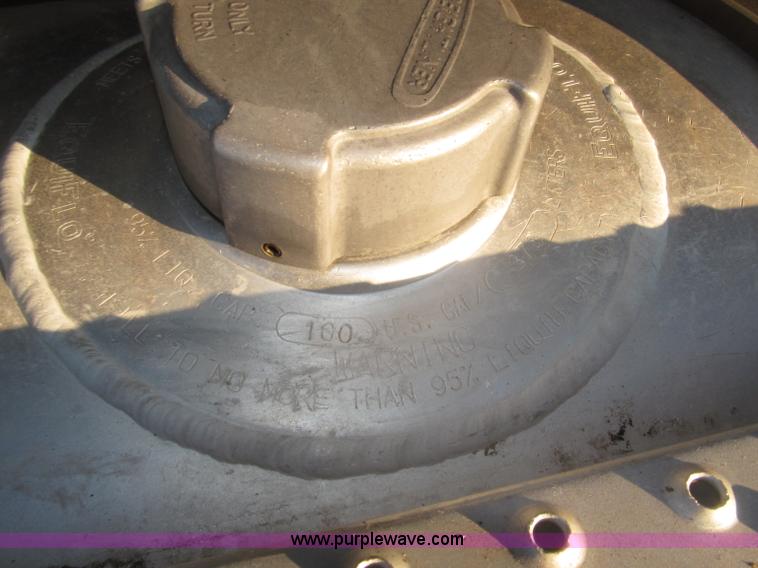 image for item B5324 2001 Sterling LT9501 tri axle dump truck