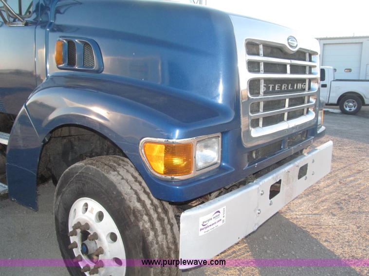 image for item B5324 2001 Sterling LT9501 tri axle dump truck