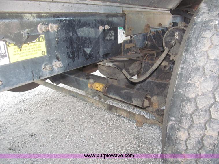 image for item B5324 2001 Sterling LT9501 tri axle dump truck