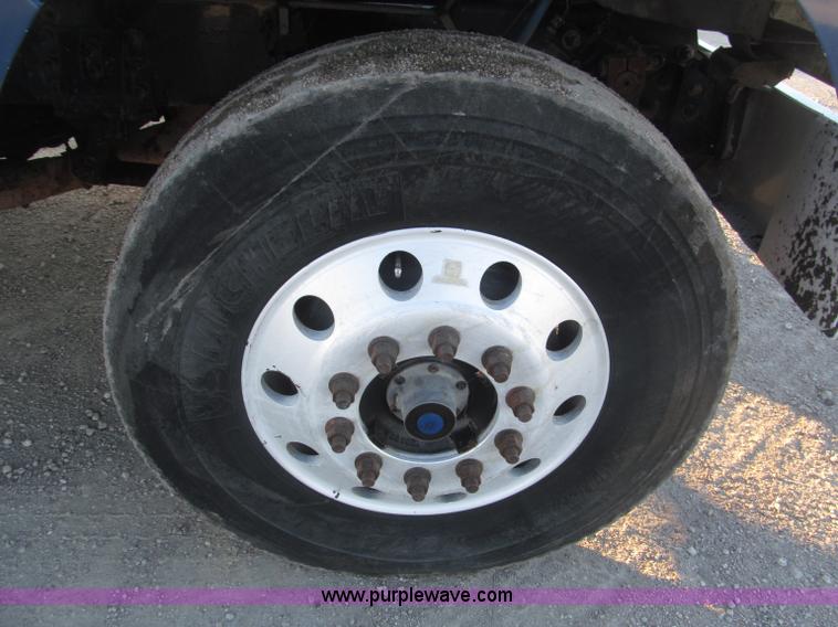 image for item B5324 2001 Sterling LT9501 tri axle dump truck