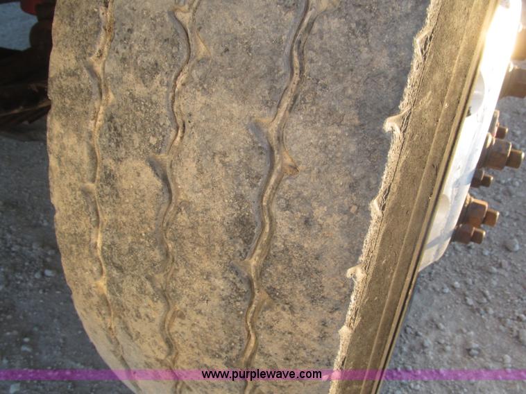 image for item B5324 2001 Sterling LT9501 tri axle dump truck