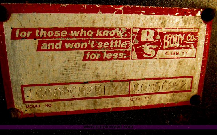 image for item B5324 2001 Sterling LT9501 tri axle dump truck