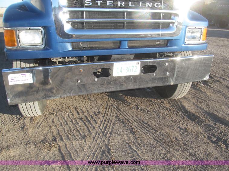 image for item B5325 2001 Sterling LT9501 tri axle dump truck