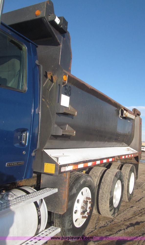 image for item B5325 2001 Sterling LT9501 tri axle dump truck