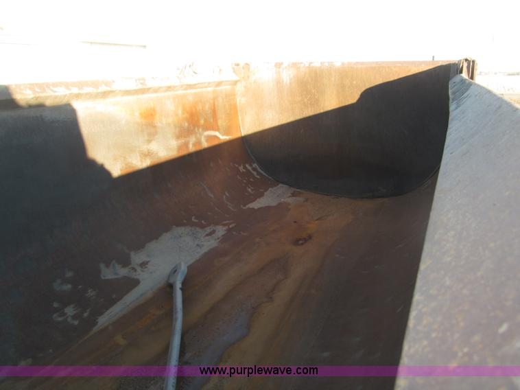 image for item B5325 2001 Sterling LT9501 tri axle dump truck