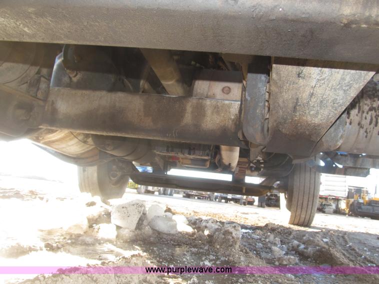 image for item B5325 2001 Sterling LT9501 tri axle dump truck