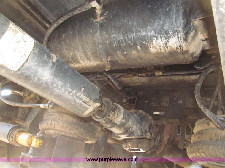 image for item B5325 2001 Sterling LT9501 tri axle dump truck