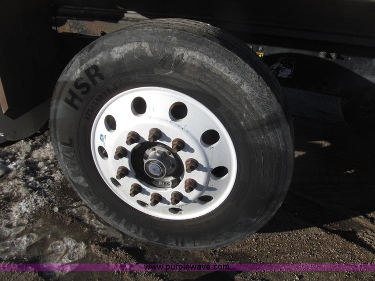 image for item B5325 2001 Sterling LT9501 tri axle dump truck