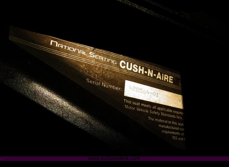 image for item B5332 1998 Ford LT9511 tri axle dump truck