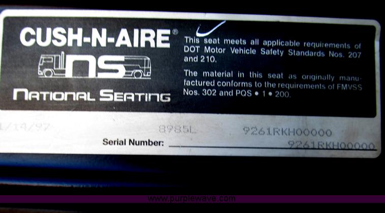 image for item B5332 1998 Ford LT9511 tri axle dump truck