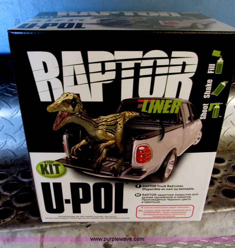 image for item B5336 1998 Kenworth T800 tri axle dump truck