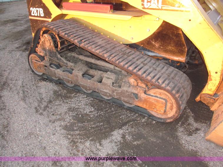 image for item B5339 2005 Caterpillar 287B track skid steer