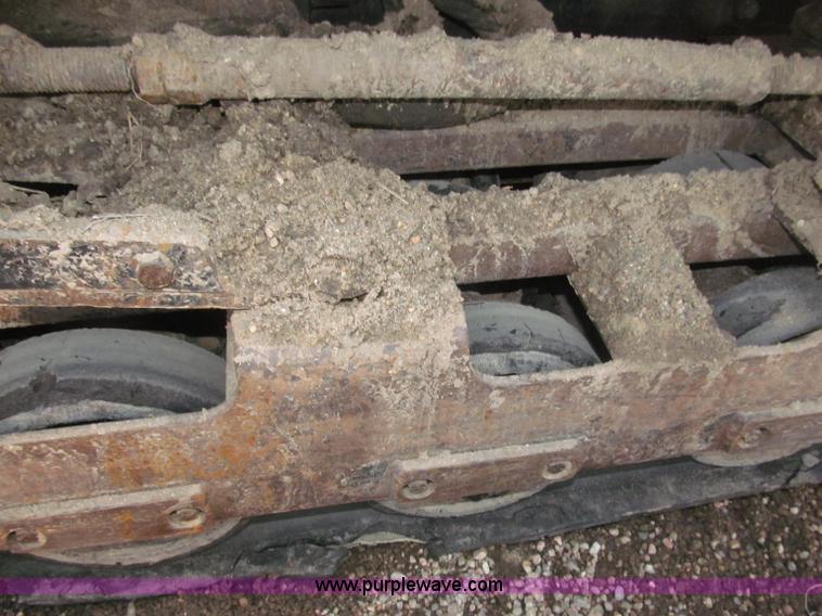 image for item B5339 2005 Caterpillar 287B track skid steer