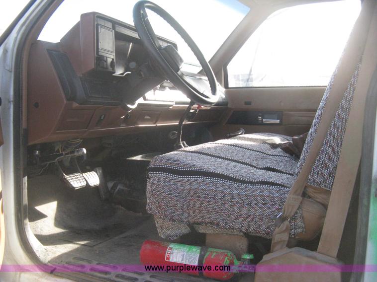 image for item B8349 1992 GMC TopKick concrete form cage truck