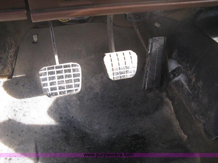 image for item B8349 1992 GMC TopKick concrete form cage truck