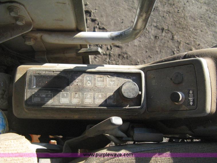 image for item B8435 1994 Hitachi EX300LC-2 excavator