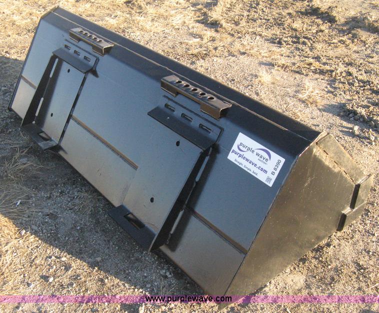 image for item B8436 6'W skid steer bucket