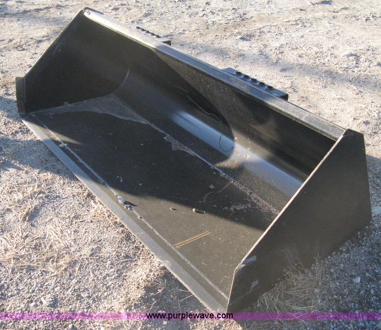 image for item B8437 6'W skid steer bucket