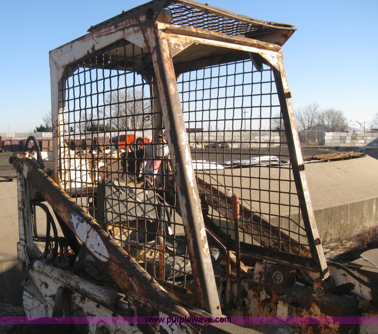 image for item B8440 1972 Bobcat 610 skid steer