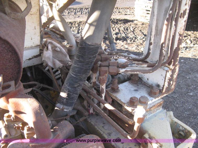 image for item B8440 1972 Bobcat 610 skid steer