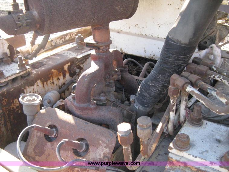 image for item B8440 1972 Bobcat 610 skid steer