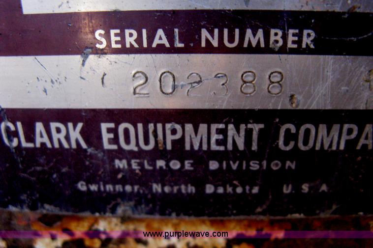 image for item B8440 1972 Bobcat 610 skid steer