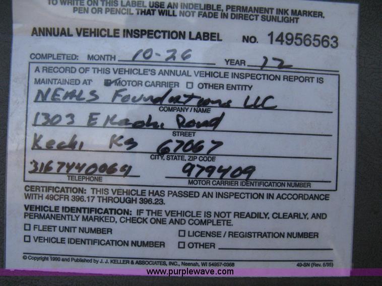 image for item B8490 2000 Freightliner Century Class tandem axle semi truck