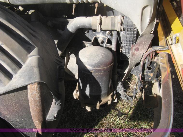 image for item B8490 2000 Freightliner Century Class tandem axle semi truck