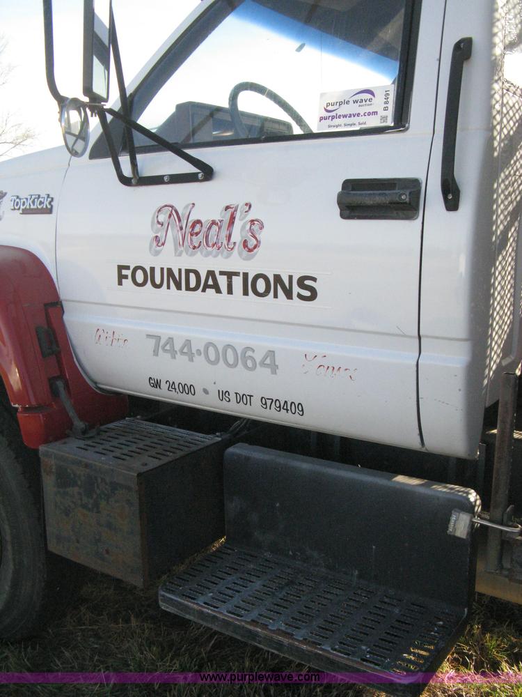 image for item B8491 1991 GMC TopKick SLE concrete form cage truck