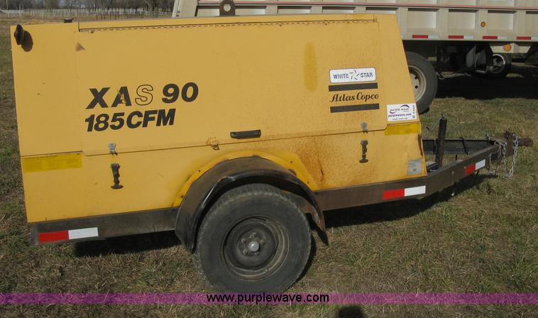 image for item B8492 1993 Atlas Copco XAS90 portable air compressor