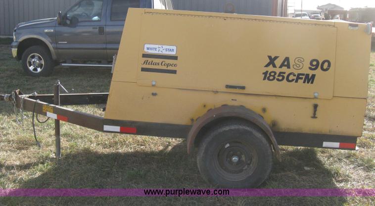 image for item B8492 1993 Atlas Copco XAS90 portable air compressor