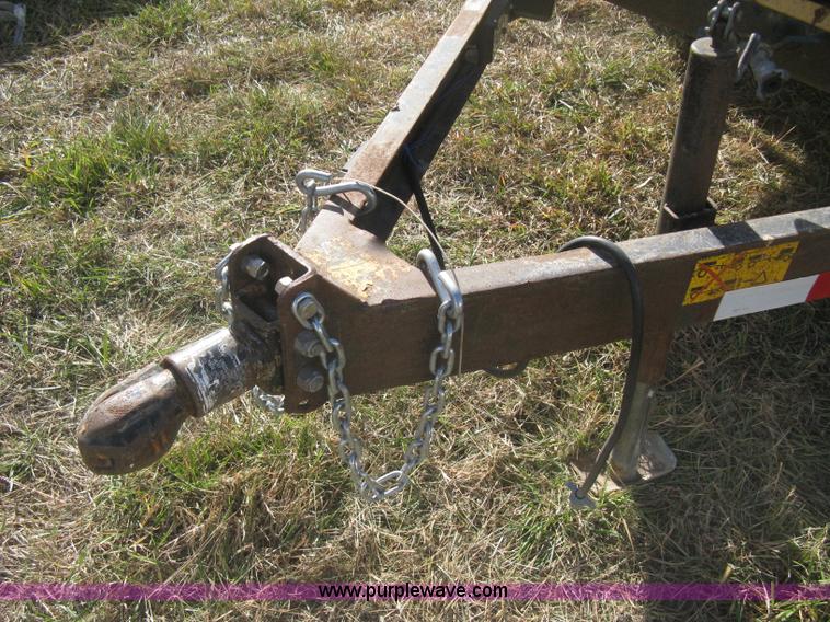 image for item B8492 1993 Atlas Copco XAS90 portable air compressor