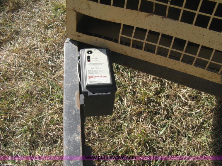 image for item B8492 1993 Atlas Copco XAS90 portable air compressor