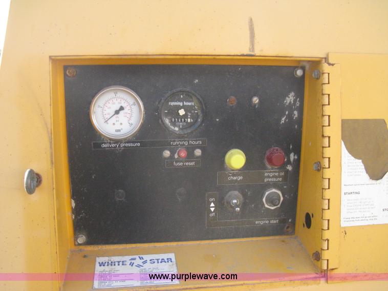 image for item B8492 1993 Atlas Copco XAS90 portable air compressor