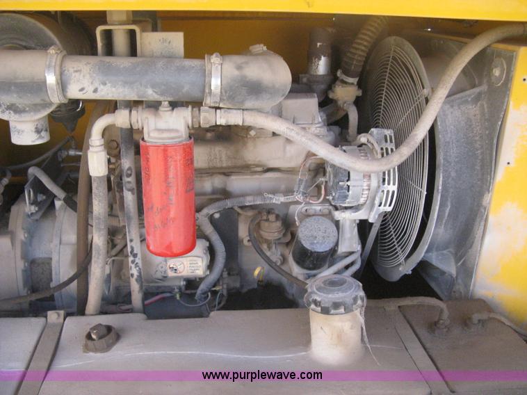 image for item B8492 1993 Atlas Copco XAS90 portable air compressor