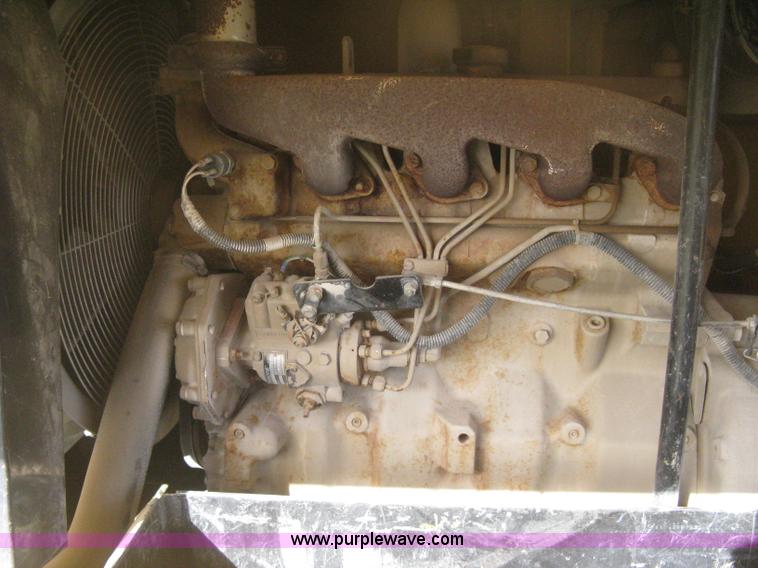 image for item B8492 1993 Atlas Copco XAS90 portable air compressor