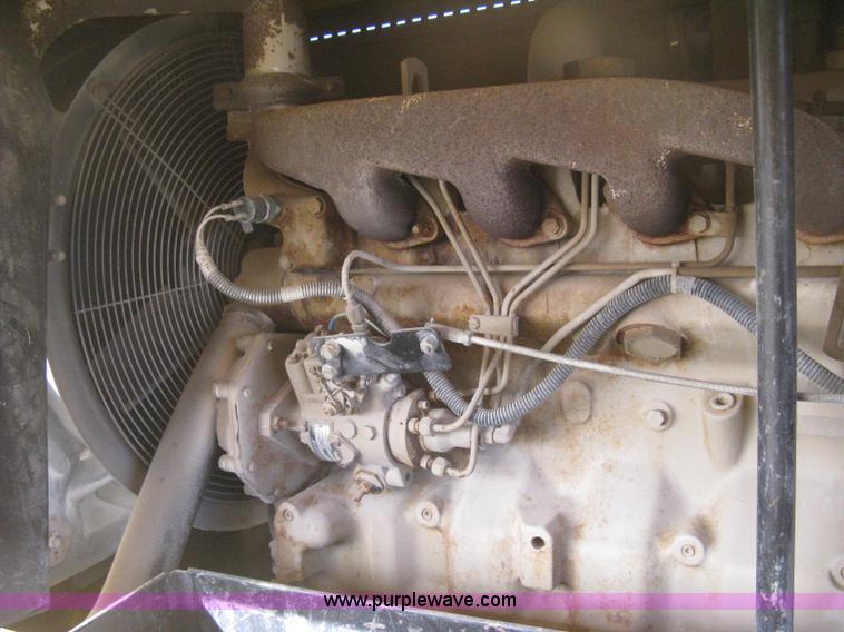 image for item B8492 1993 Atlas Copco XAS90 portable air compressor